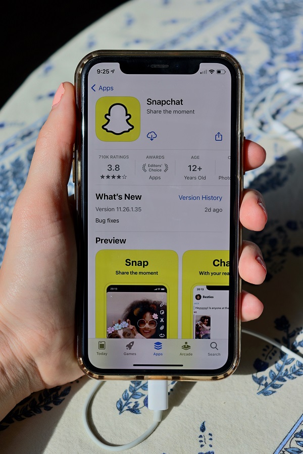 Snapchat Keeps Crashing on iPhone How to Fix - 56