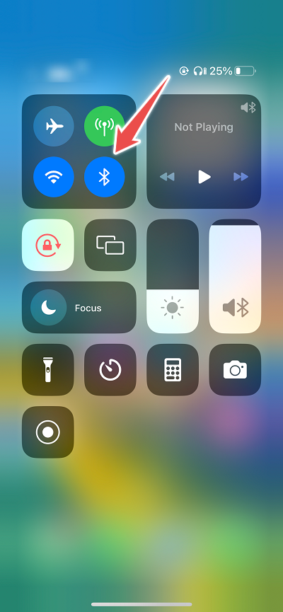switched on iphone's Bluetooth